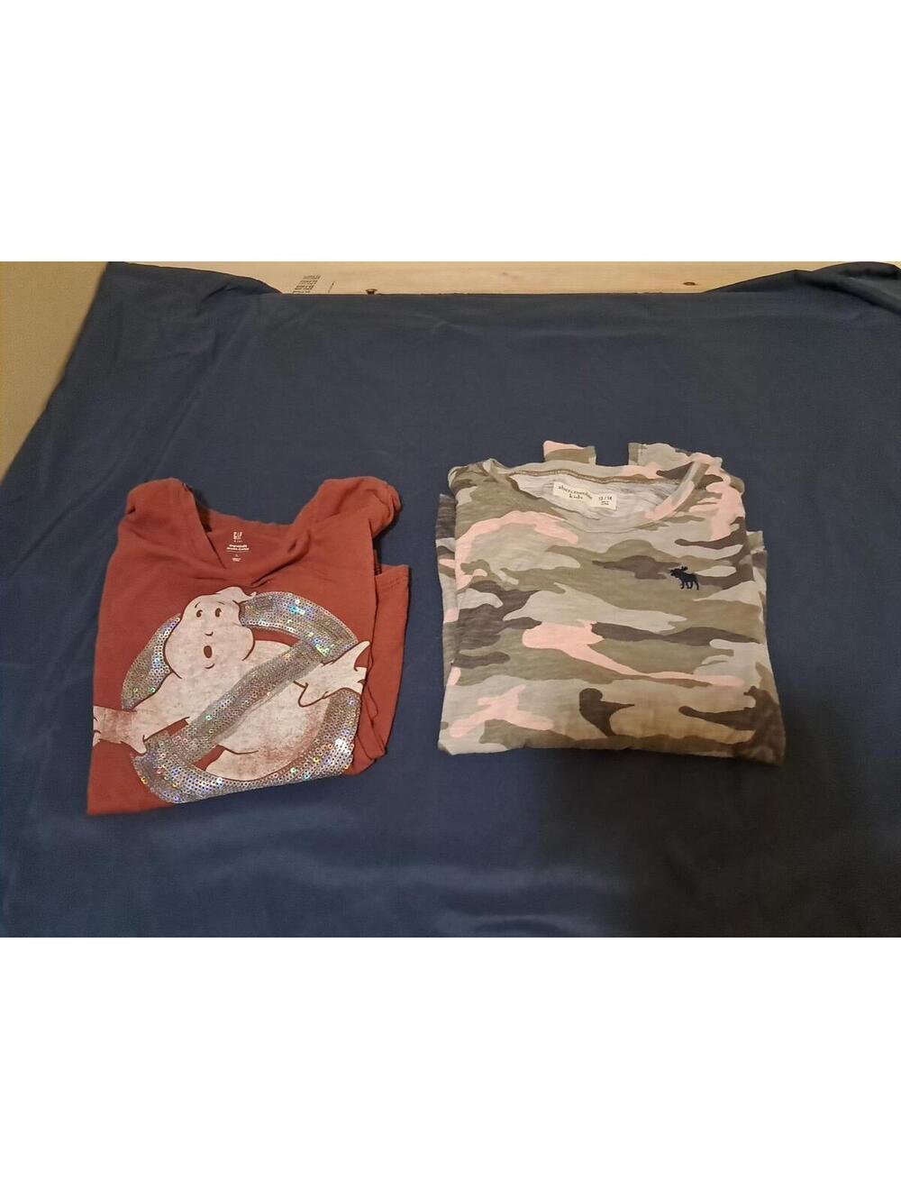 Girls Tshirt Lot 2 Ghostbusters and Abercrombie Kids Size Large 12,13,14